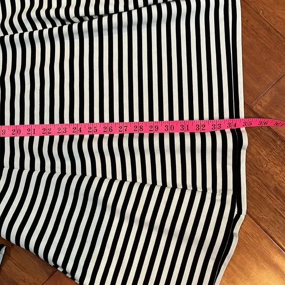 Kate Spade Brook Street black and white striped 3/4 sleeved dress size medium - Picture 5 of 10